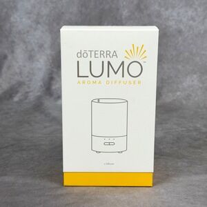 doTERRA LUMO Aroma Diffuser Ultrasonic Maple Wood Base New in Damaged Box